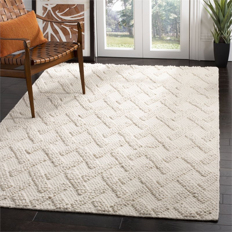 Safavieh Natura 3' x 5' Hand Loomed Wool Rug in Ivory and Beige