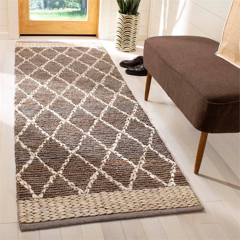 Safavieh Natural Fiber 2'6