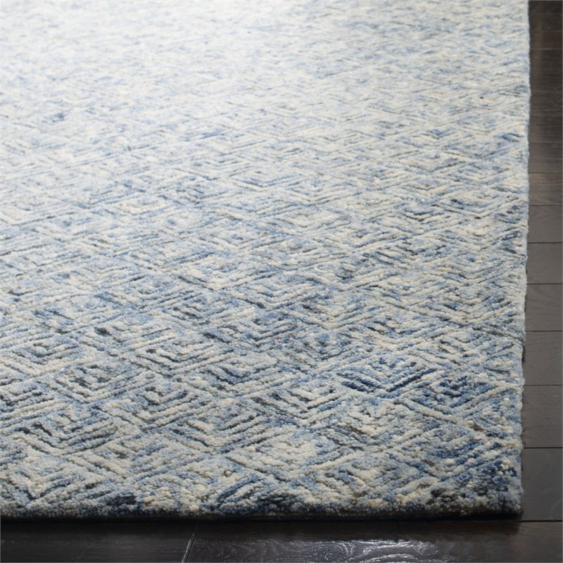 Safavieh Renaissance 4' x 6' Hand Tufted Wool Rug in Blue and Ivory