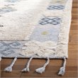Safavieh Saffron 4' x 6' Hand Loomed Wool Rug in Beige and Blue