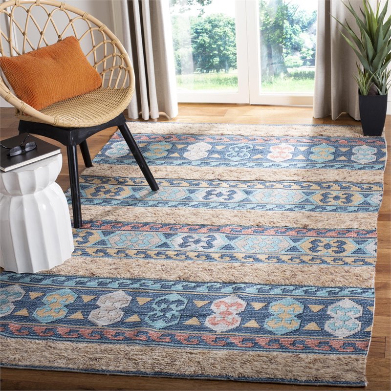 Safavieh Saffron 8' x 10' Hand Loomed Wool Rug in Blue and Taupe