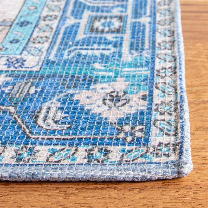 Safavieh Saffron 4' x 6' Rug in Navy and Ivory