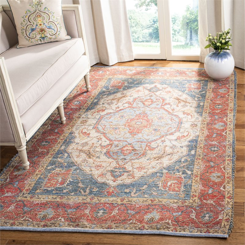 Safavieh Saffron 5' x 8' Hand Loomed Rug in Fuchsia and Blue