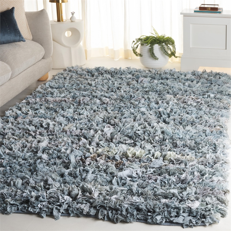 Safavieh Rio 6' x 9' Hand Loomed Shag Rug in Light Gray