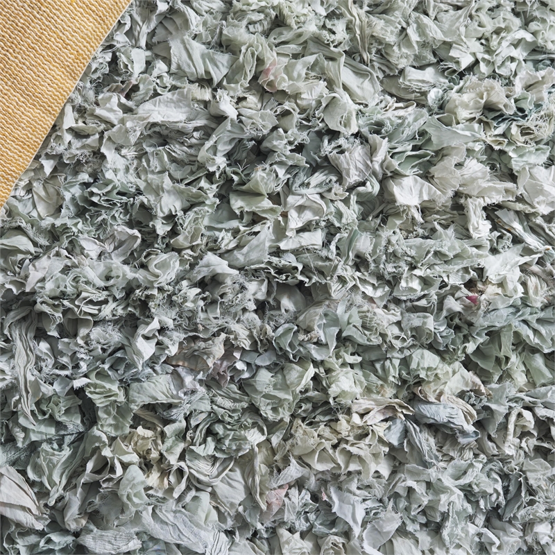 Safavieh Rio 3' x 5' Hand Loomed Shag Rug in Light Green