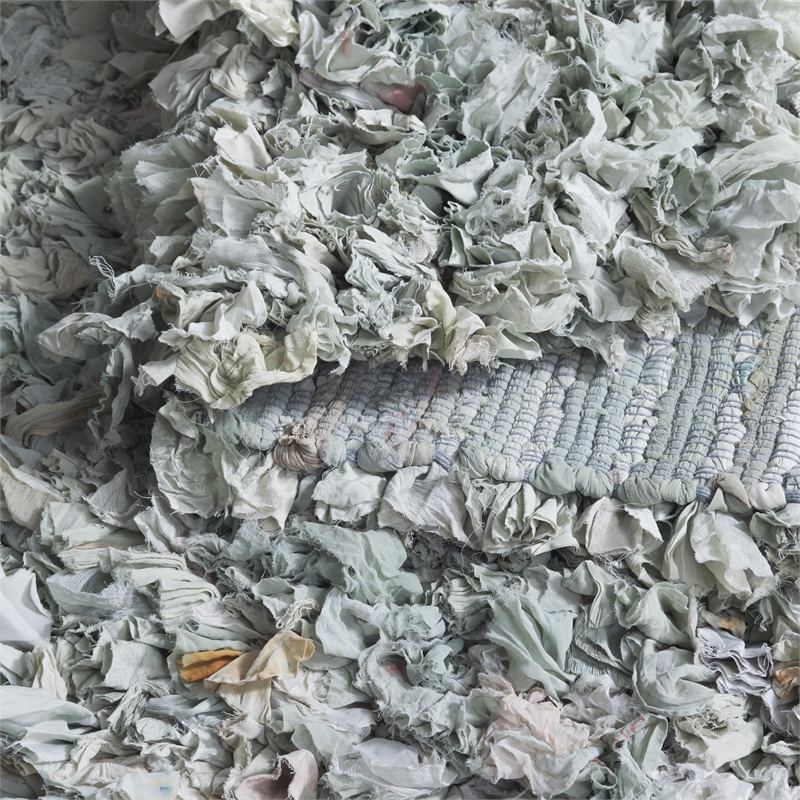 Safavieh Rio 5' x 8' Hand Loomed Shag Rug in Light Green
