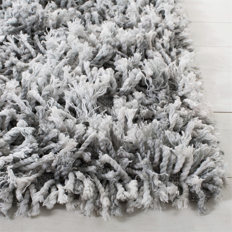 Safavieh Rio 6' x 9' Hand Loomed Shag Rug in Gray and Ivory