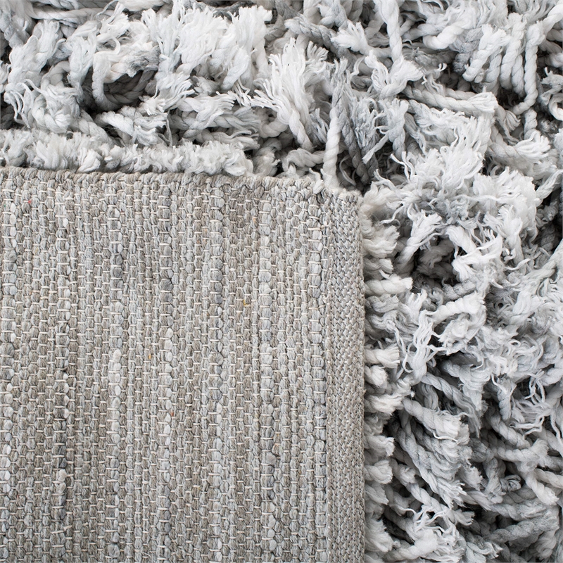 Safavieh Rio 6' x 9' Hand Loomed Shag Rug in Gray and Ivory