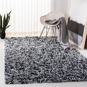 Safavieh Rio 6' x 9' Hand Loomed Shag Rug in Black and Ivory
