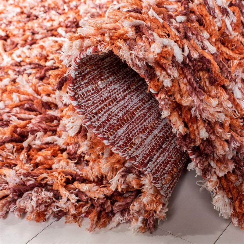 Safavieh Rio 6' x 9' Hand Loomed Shag Rug in Rust and Ivory