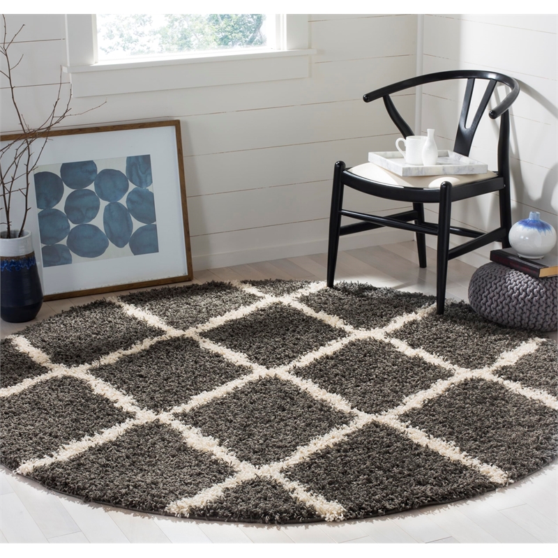 Safavieh Dallas 6' Round Shag Rug in Dark Gray and Ivory