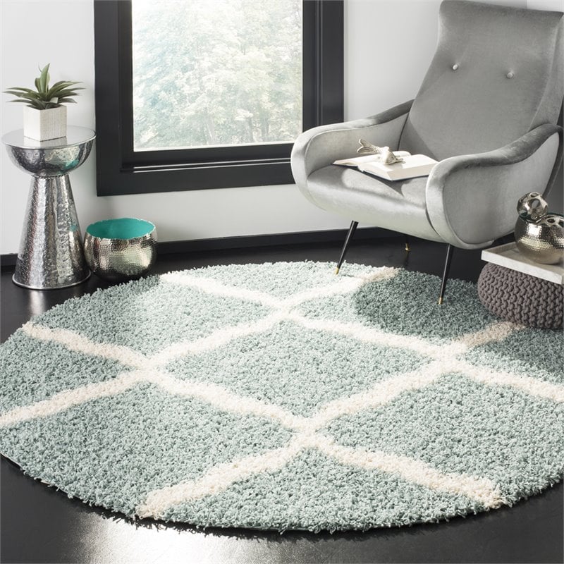 Safavieh Dallas 6' Round Shag Rug in Seafoam and Ivory