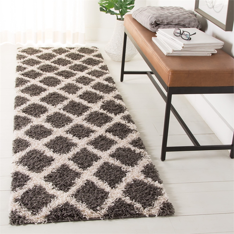 Safavieh Dallas 3' x 5' Shag Rug in Dark Gray and Ivory