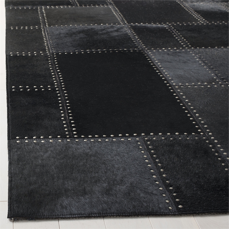Safavieh Studio 3' x 5' Hand Woven Leather Rug in Black