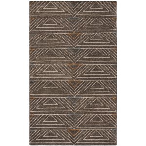 Safavieh Stone Wash 5' x 8' Hand Knotted Rug in Dark Brown