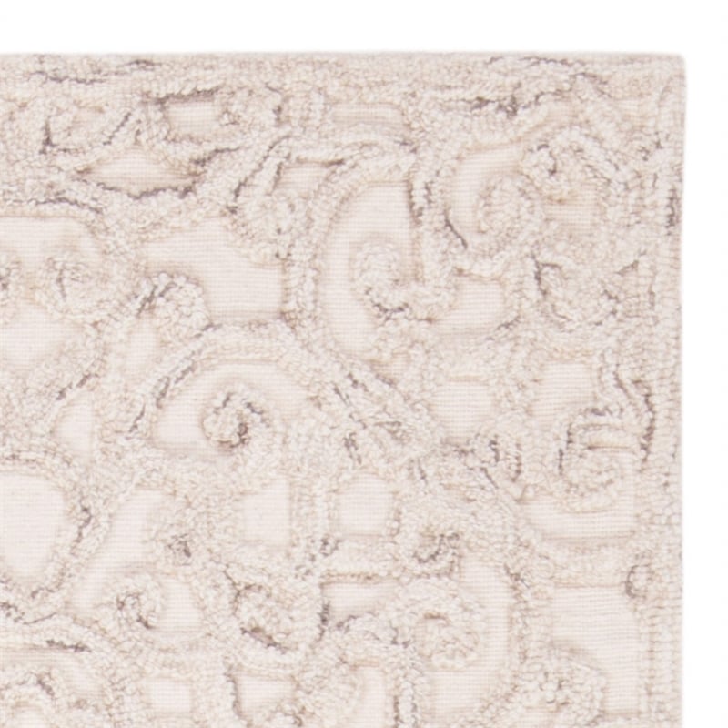 Safavieh Trace 5' x 8' Hand Tufted Wool Rug in Camel and Ivory