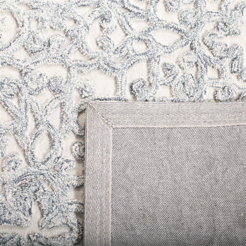Safavieh Trace 8' x 10' Hand Tufted Wool Rug in Charcoal and Ivory