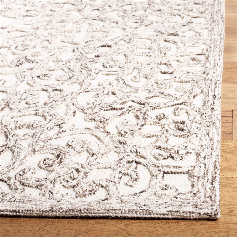 Safavieh Trace 5' x 8' Hand Tufted Wool Rug in Brown and Ivory
