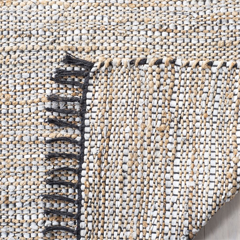 Safavieh Vintage 6' x 9' Hand Woven Leather Rug in Brown and Beige