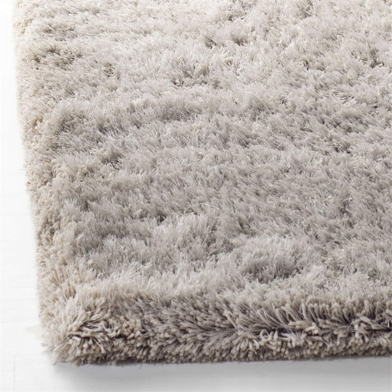 Safavieh Atlantic 5' x 8' Hand Tufted Shag Rug in Silver