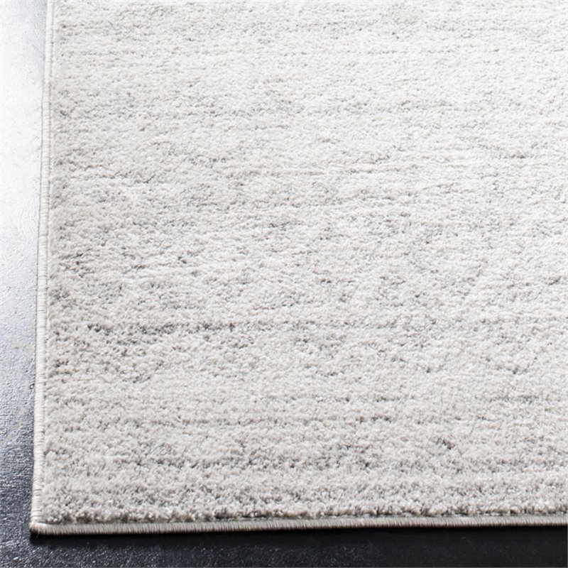 Safavieh Adirondack 4' x 6' Rug in Ivory and Silver