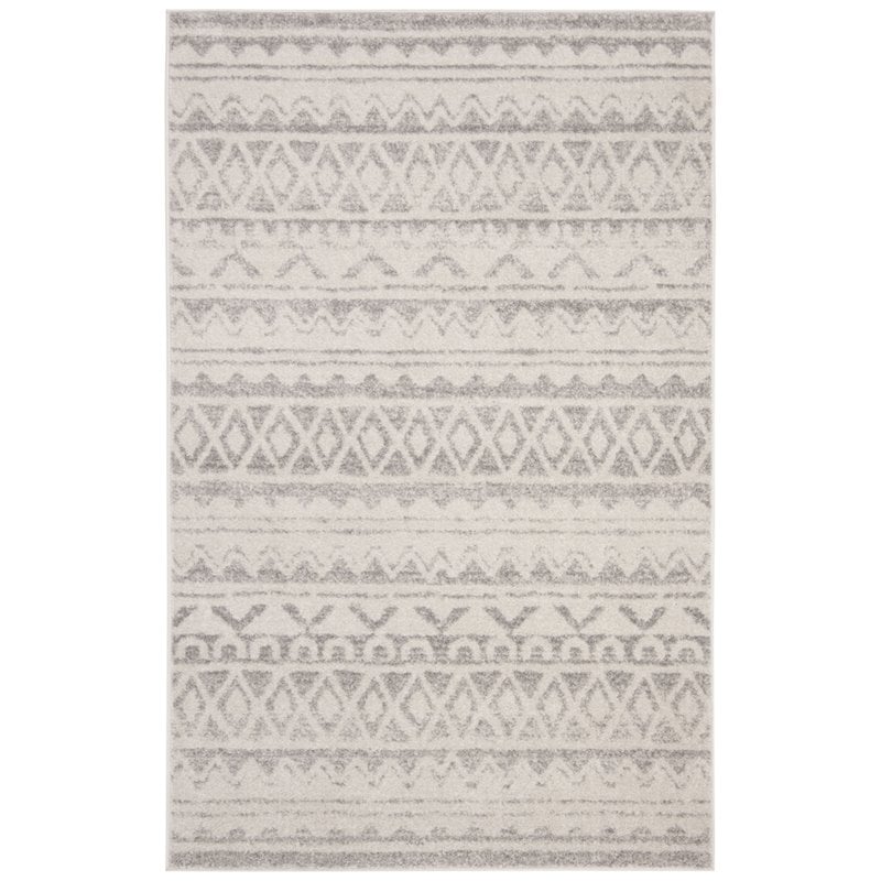 Safavieh Adirondack 6' x 9' Rug in Ivory and Gray