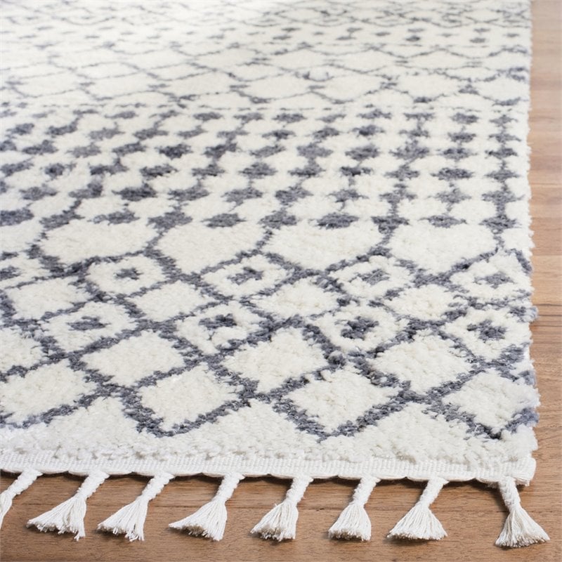 Safavieh Berber 4' x 6' Shag Rug in Cream and Dark Gray