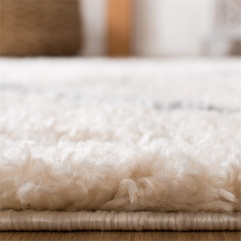 Safavieh Berber 8' x 10' Shag Rug in Cream and Gray