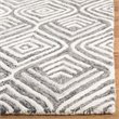 Safavieh Blossom 5' x 8' Hand Tufted Wool Rug in Ivory and Gray