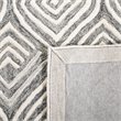Safavieh Blossom 5' x 8' Hand Tufted Wool Rug in Ivory and Gray