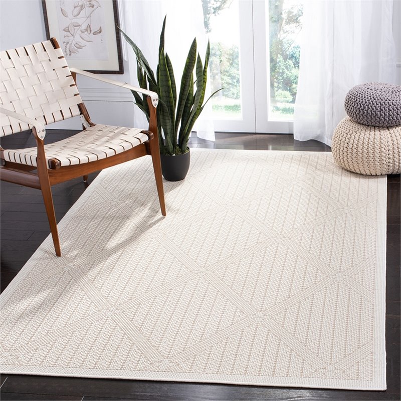 Safavieh Bermuda 9' x 12' Rug in Cream and Beige