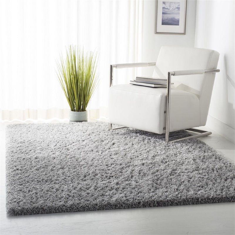 Safavieh Fontana 9' x 12' Shag Rug in Gray