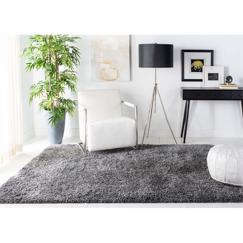 Safavieh Fontana 4' x 6' Shag Rug in Silver
