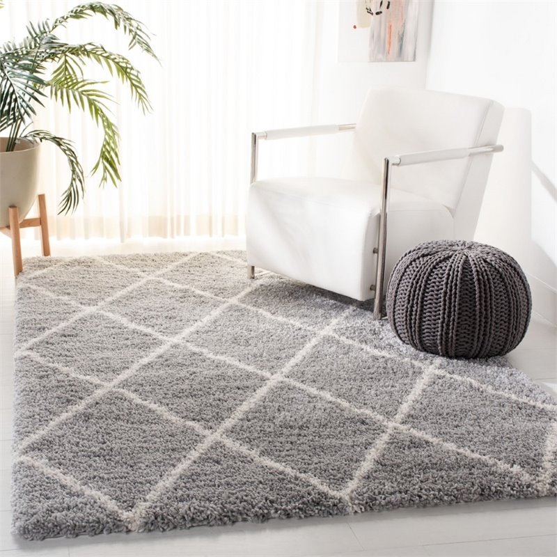 Safavieh Fontana 9' x 12' Shag Rug in Gray and Cream