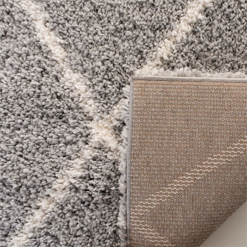 Safavieh Fontana 9' x 12' Shag Rug in Gray and Cream