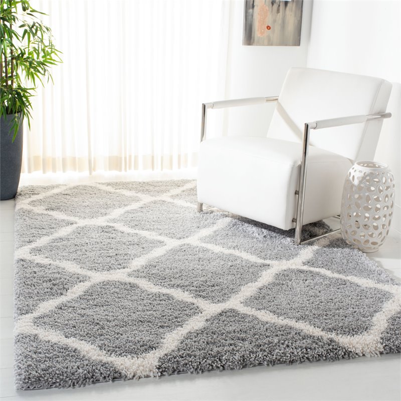 Safavieh Fontana 9' x 12' Shag Rug in Gray and Cream