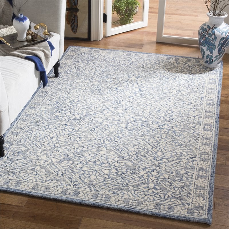Safavieh Micro-Loop 8' x 10' Hand Tufted Wool Rug in Blue and Ivory