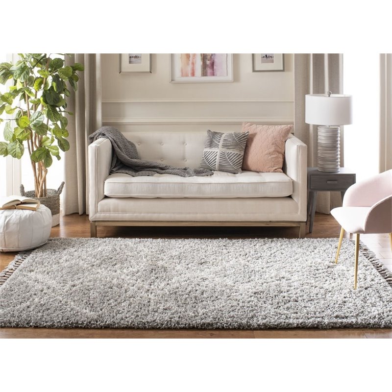 Safavieh Pro Lux 4' x 6' Shag Rug in Gray and Cream