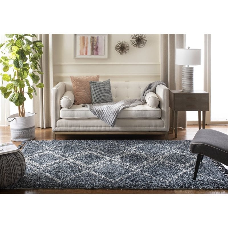 Safavieh Pro Lux 4' x 6' Shag Rug in Cream and Blue