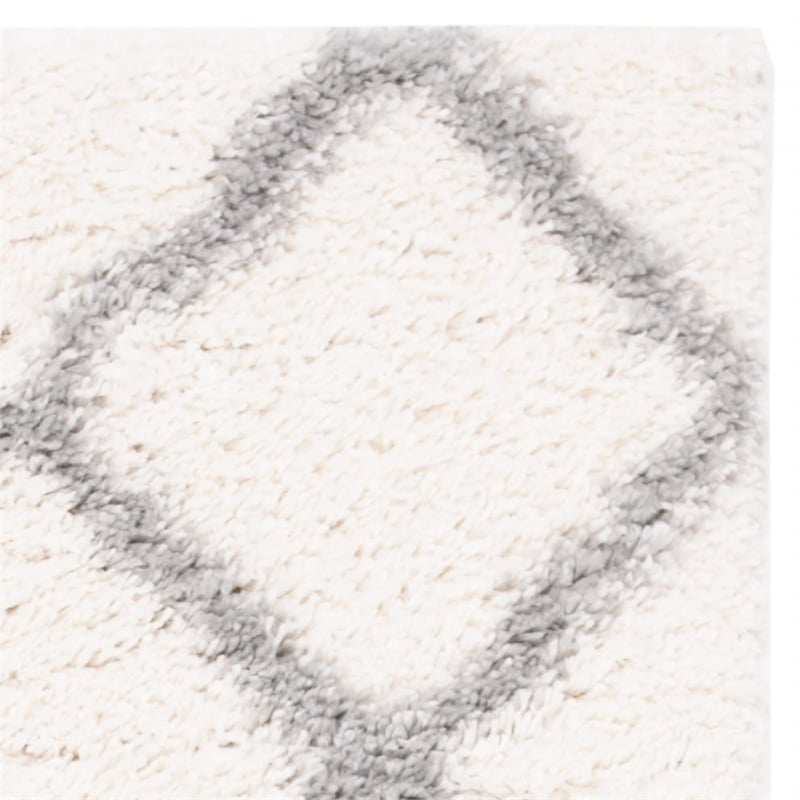 Safavieh Parma 8' x 10' Shag Rug in Cream and Gray