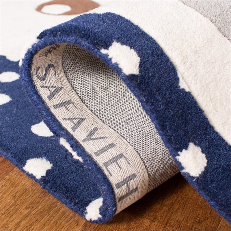 Safavieh 4' x 6' Hand Tufted Wool Rug in Navy and Ivory