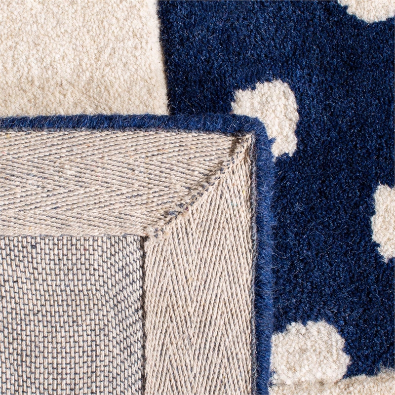 Safavieh 8' x 10' Hand Tufted Wool Rug in Navy and Ivory