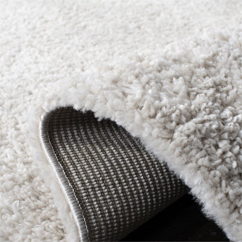 Safavieh August 3' x 5' Shag Rug in Beige