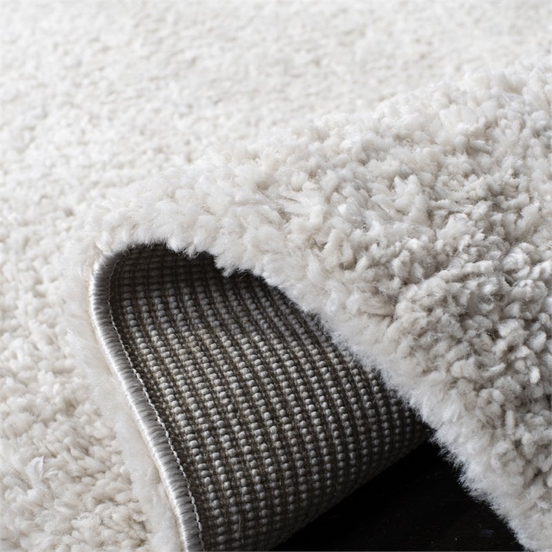 Safavieh August 6' x 9' Shag Rug in Beige