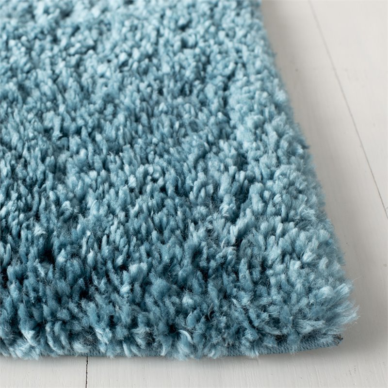 Safavieh August 6' x 9' Shag Rug in Turquoise