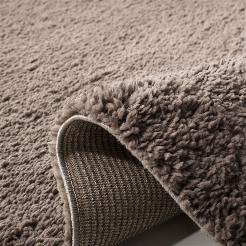 Safavieh August 6' x 9' Shag Rug in Taupe