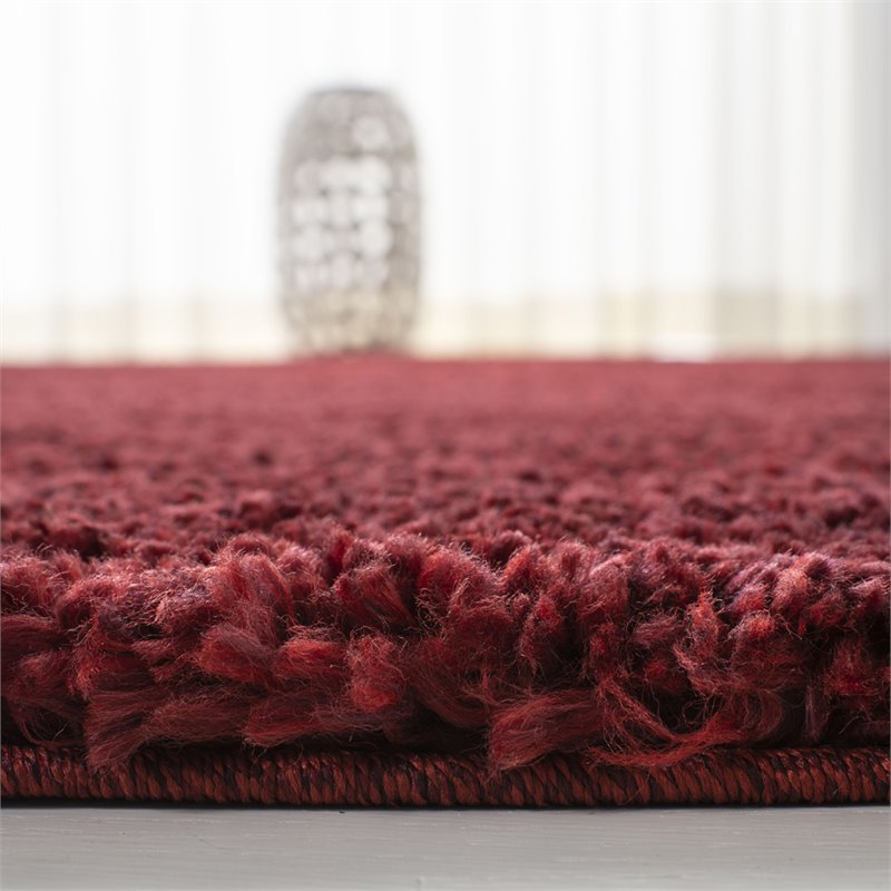 Safavieh August 4' x 6' Shag Rug in Burgundy