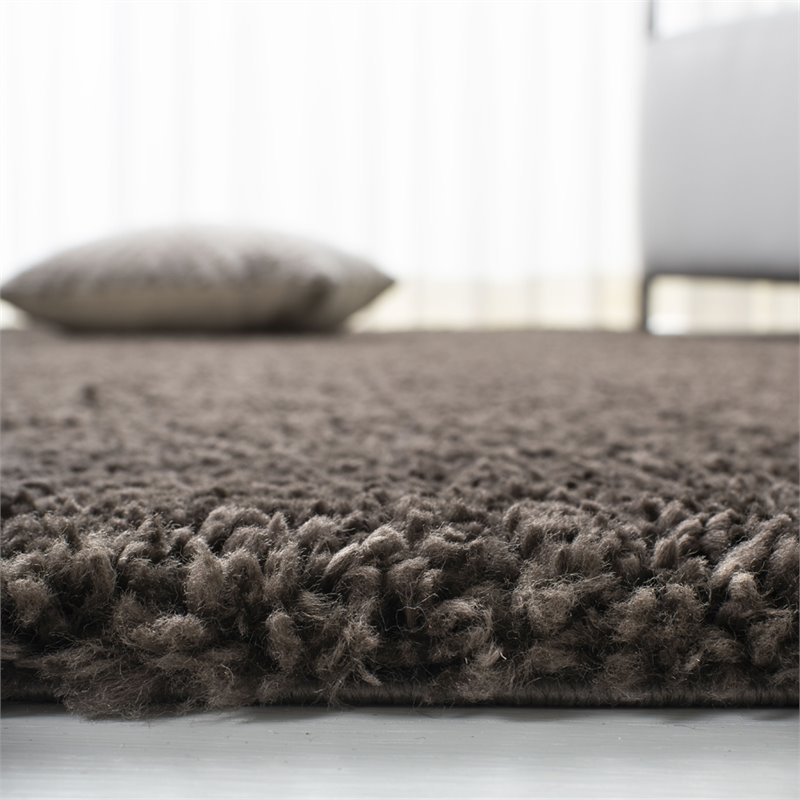 Safavieh August 6' x 9' Shag Rug in Brown