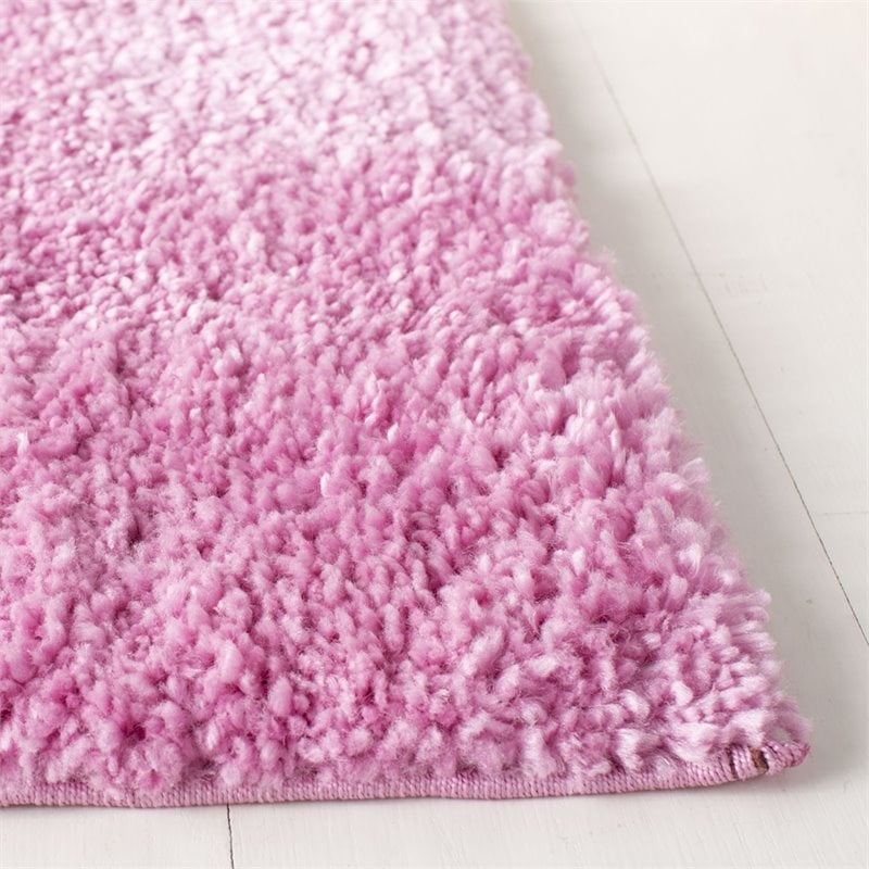 Safavieh August 3' x 5' Shag Rug in Pink