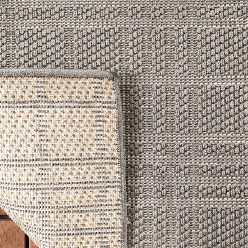 Safavieh Bermuda 2' x 8' Runner Rug in Gray